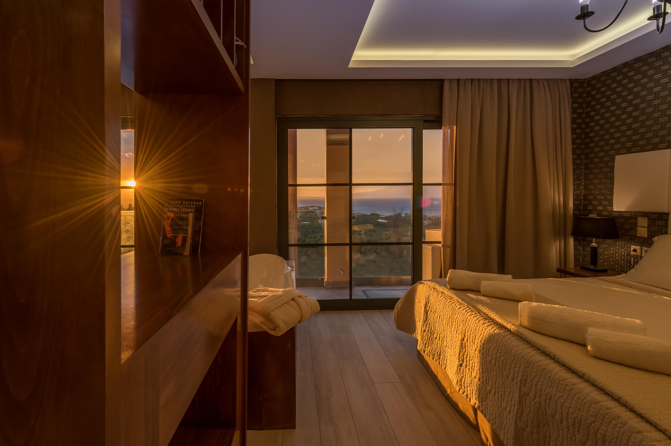 Elegance Luxury Executive Suites - Adults Only Tragaki Eksteriør billede