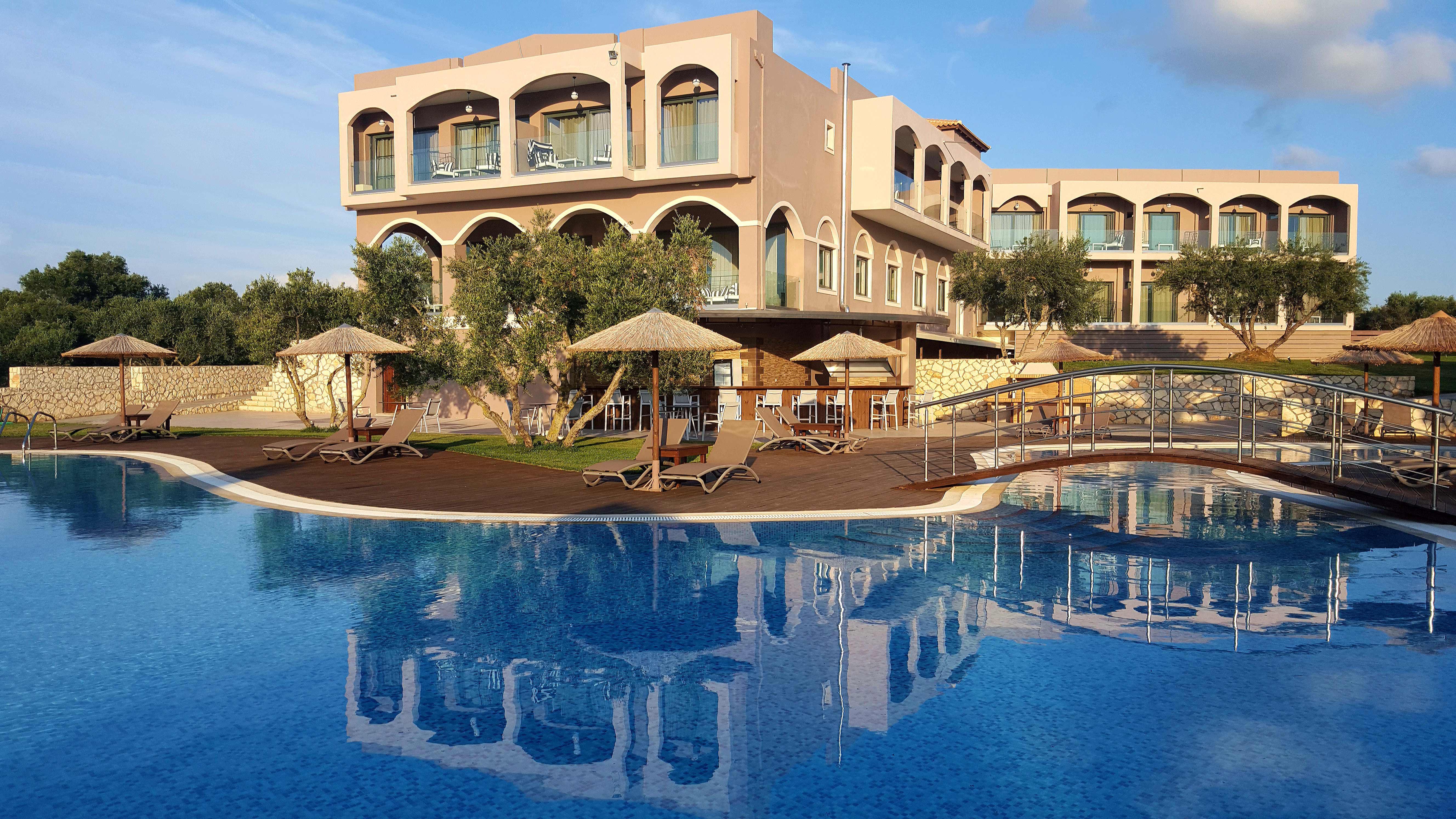 Elegance Luxury Executive Suites - Adults Only Tragaki Eksteriør billede