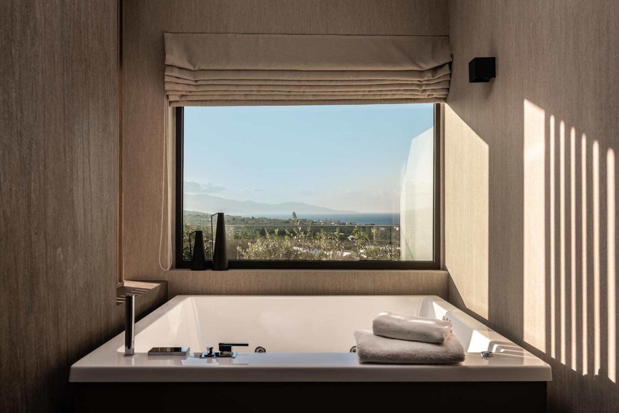 Elegance Luxury Executive Suites - Adults Only Tragaki Eksteriør billede